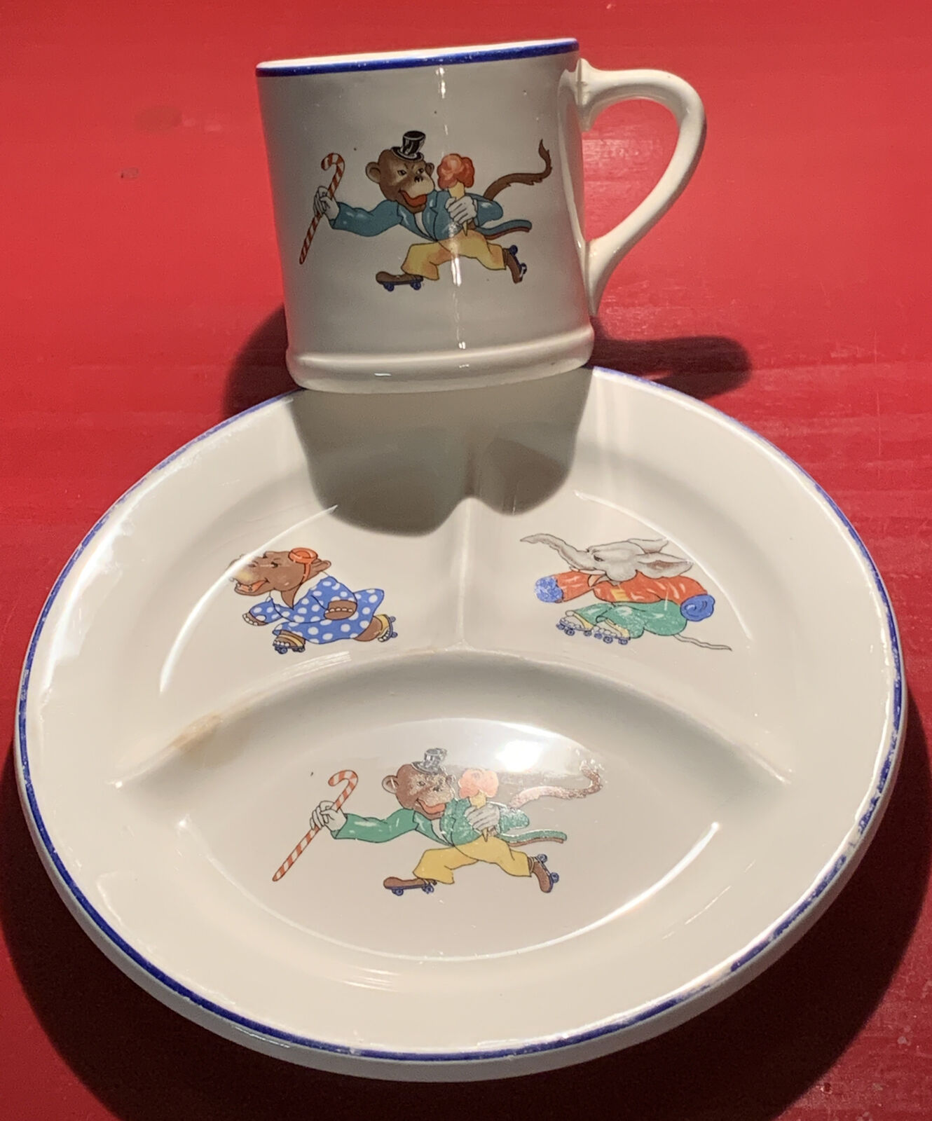 Vintage Crowns Pottery Child’s Divided Dish And Cup Set 1949